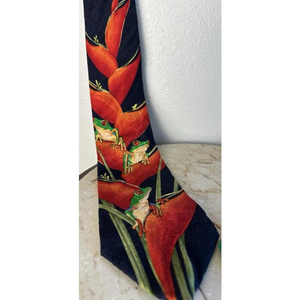 Tie Lot - VTG 1993 Baseball Looney Tunes & Red Eye Tree Frog Silk Tie - Picture 3 of 7